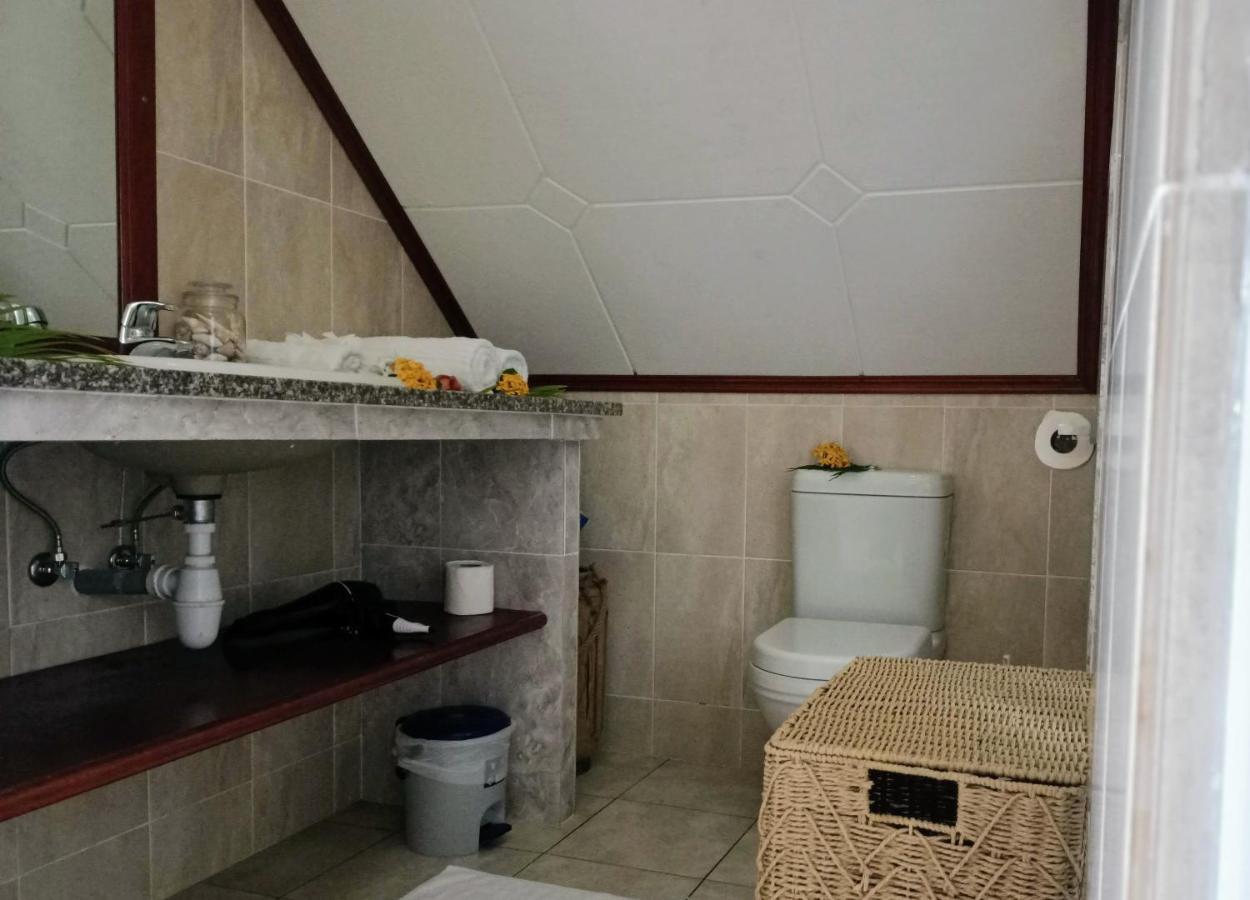 Badamier Self-Catering Apartment La Digue Exterior photo