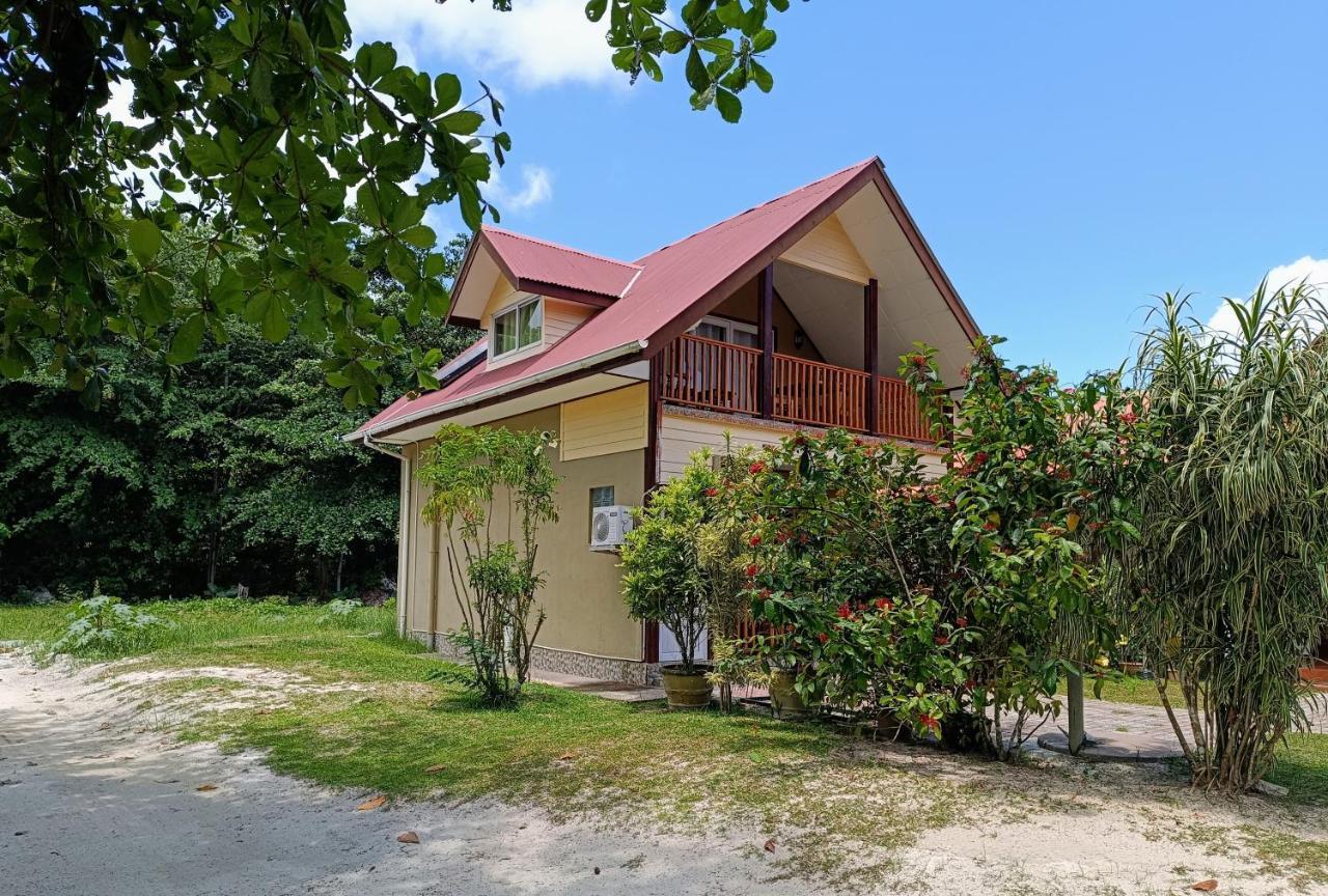Badamier Self-Catering Apartment La Digue Exterior photo